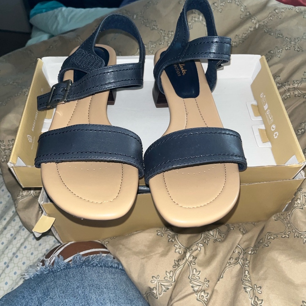Brand New Clark Women’s Navy Low Block Heel Sandals with Adjustable Strap